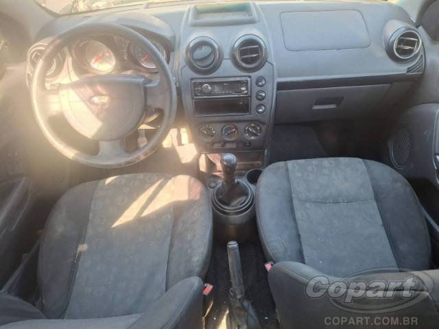 2011 FORD FIESTA 