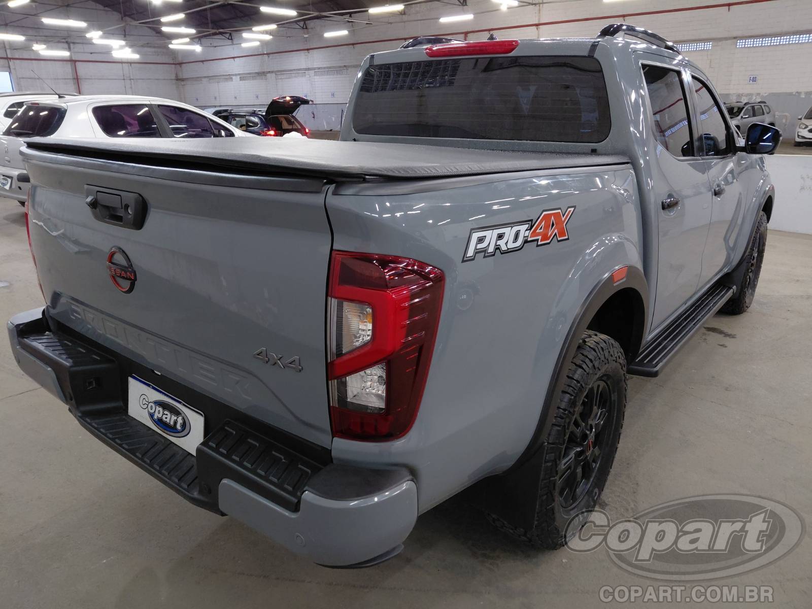 2024 NISSAN FRONTIER CD — foto 4 de 15