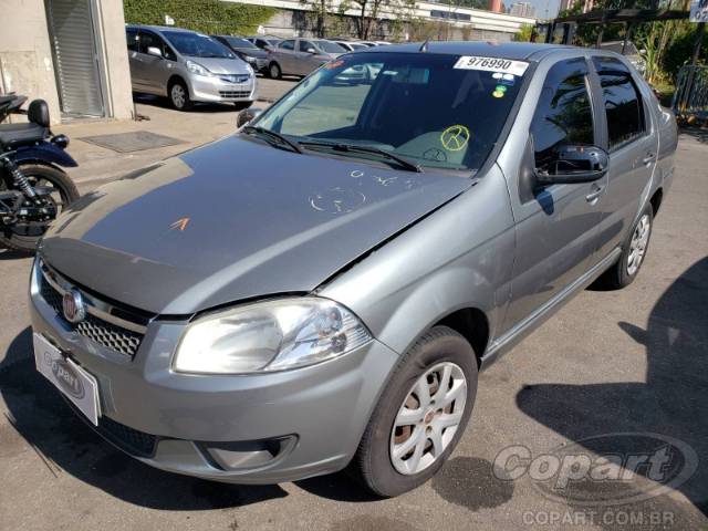 2013 FIAT SIENA 