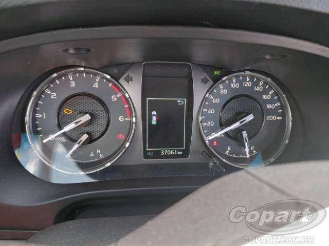 2025 TOYOTA HILUX CD 