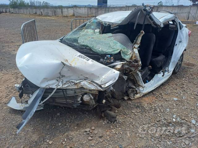 2021 TOYOTA YARIS SEDA 