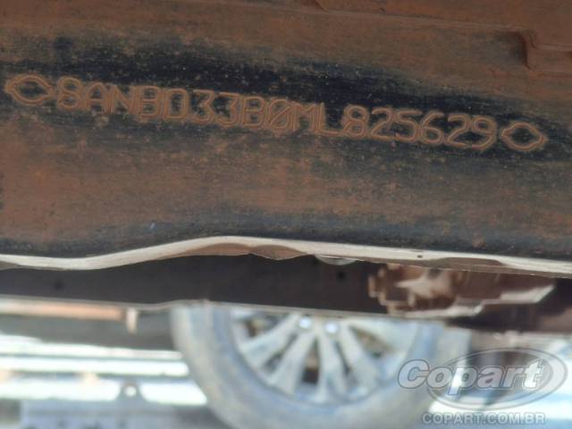 2021 NISSAN FRONTIER CD 