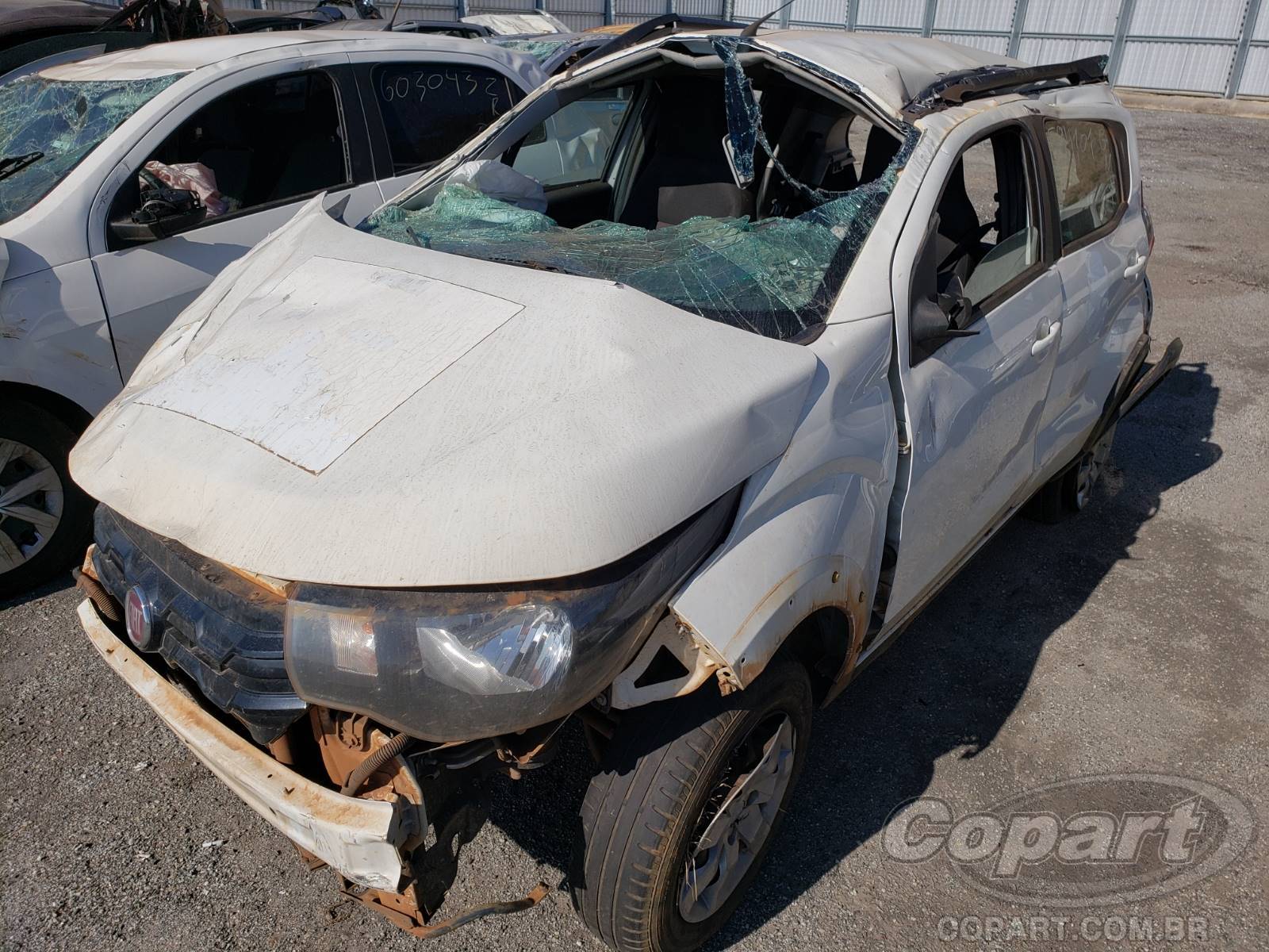 Foto 2: 2017 FIAT MOBI