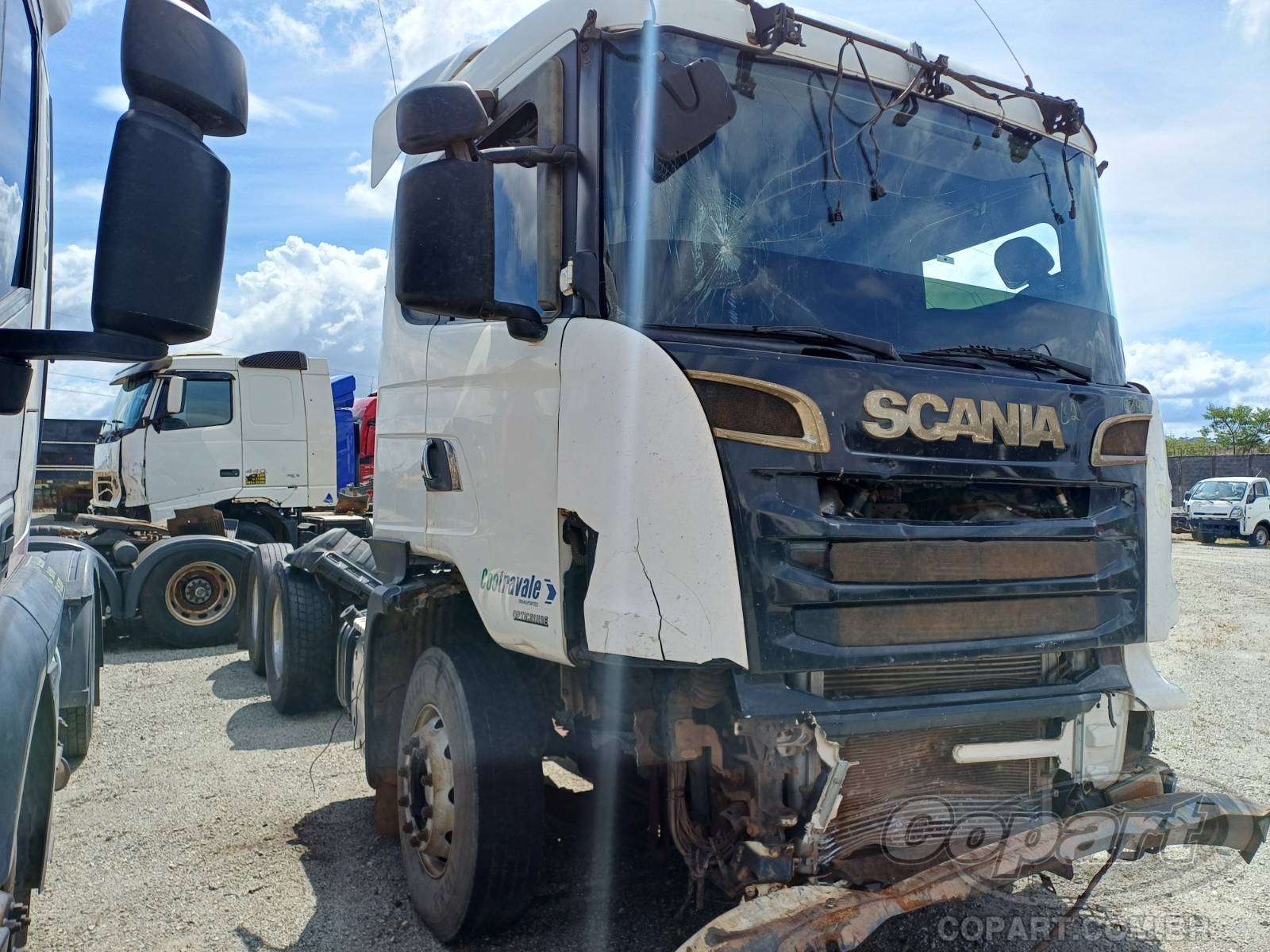 Veículo SAAB-SCANIA Scania 2015 SCANIA R 440 Caminhão 2015 em leilão