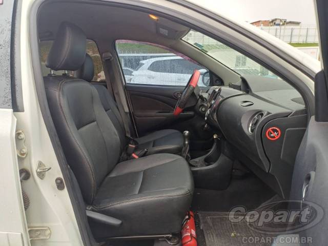 2016 TOYOTA ETIOS SEDA 