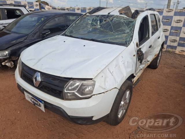 2018 RENAULT DUSTER 