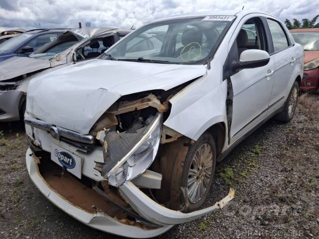 2015 FIAT GRAND SIENA 