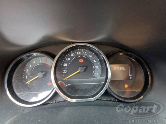 2025 RENAULT SANDERO 