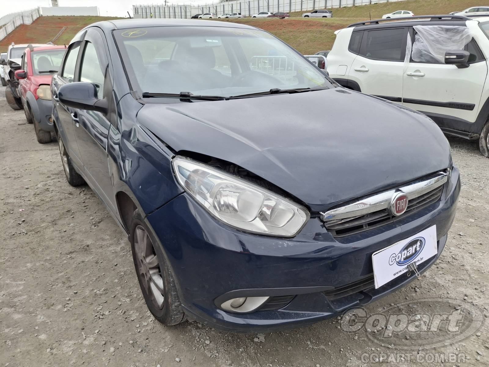Veículo Fiat Grand Siena FIAT GRAND SIENA ATTRACTIVE 1.4 EVO 2013 2013 em leilão