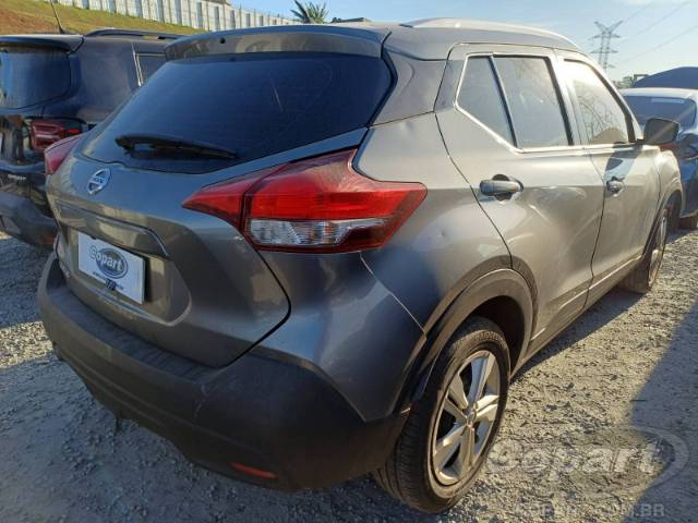 2020 NISSAN KICKS 