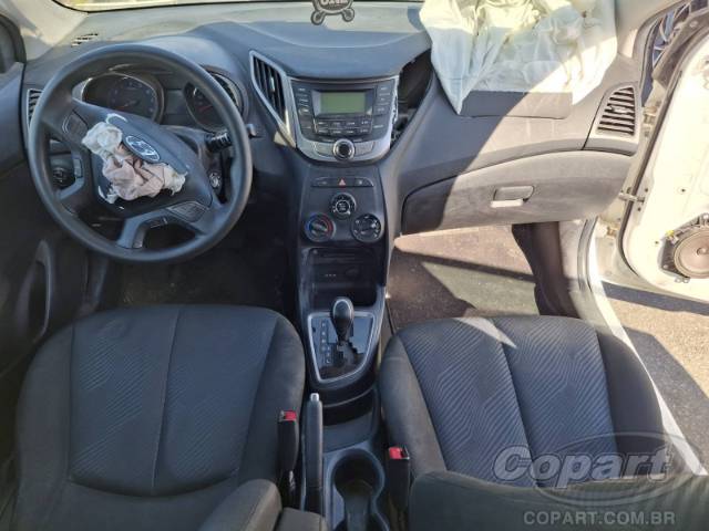 2015 HYUNDAI HB20 