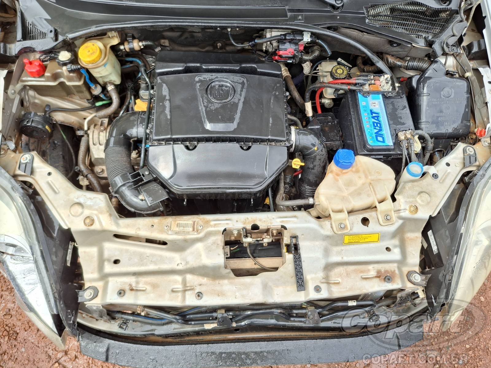Foto 7 de 12: 2013 FIAT PUNTO