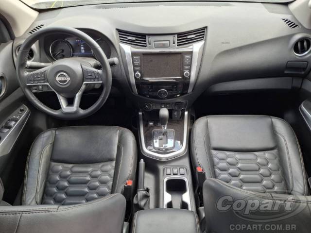 2024 NISSAN FRONTIER CD 