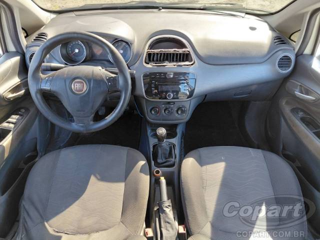 2015 FIAT PUNTO 