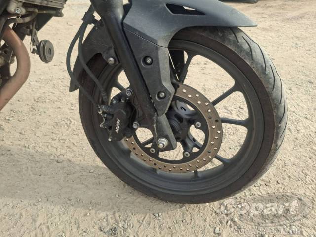2025 HONDA CB 300F 