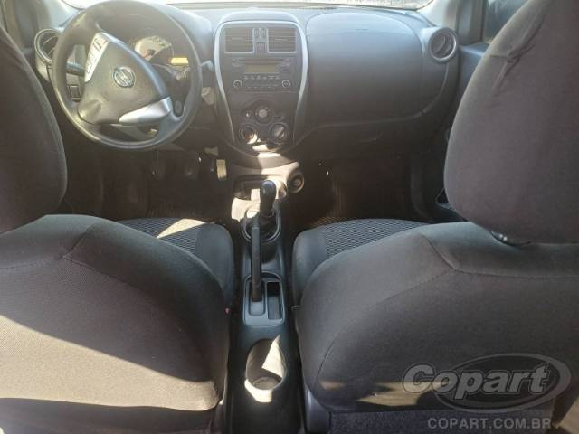 2017 NISSAN VERSA 