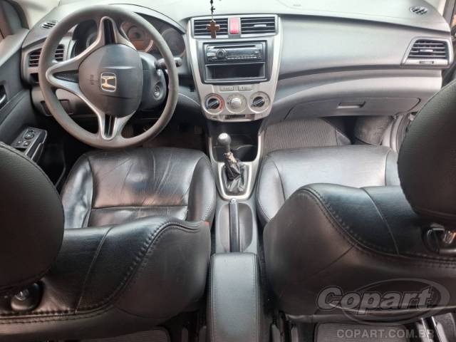 2011 HONDA CITY 