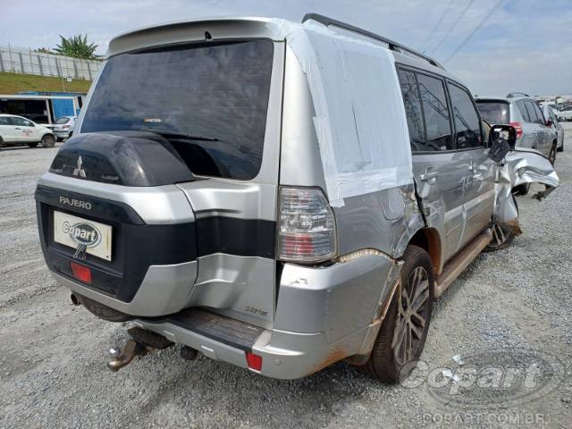 2020 MITSUBISHI PAJERO FULL 