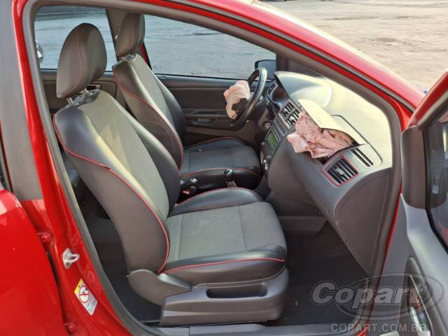 2016 VOLKSWAGEN FOX 