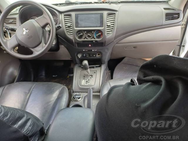 2025 MITSUBISHI L200 TRITON 