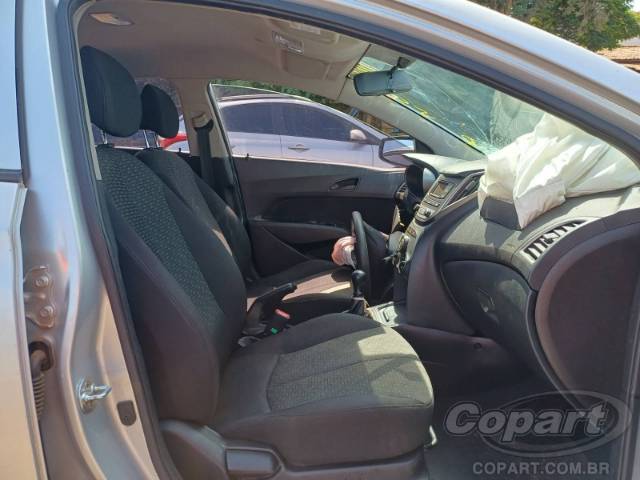 2017 HYUNDAI HB20 