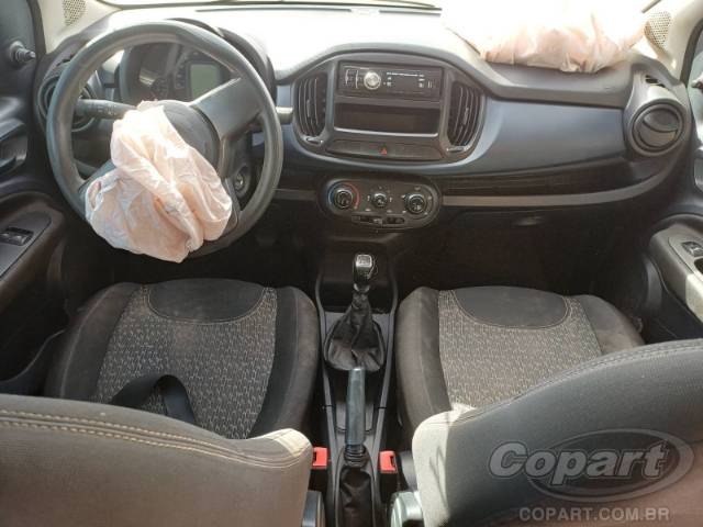 2021 FIAT UNO 