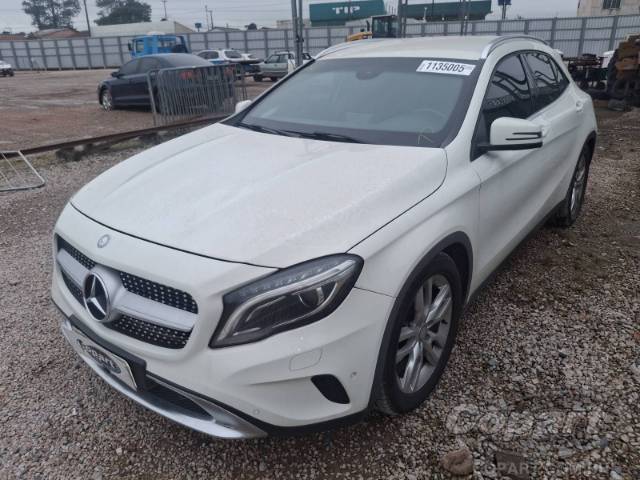 2015 MERCEDES BENZ CLASSE GLA 