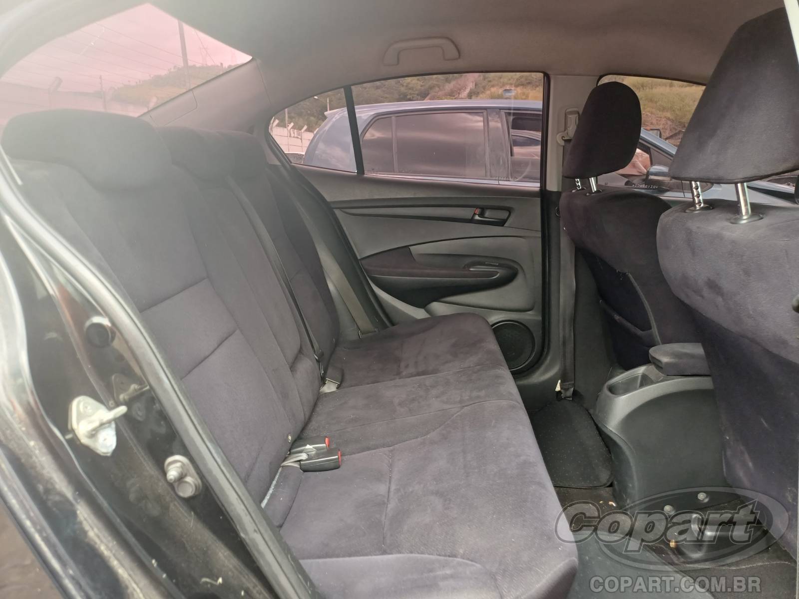 Foto 6 de 10: 2013 HONDA CITY