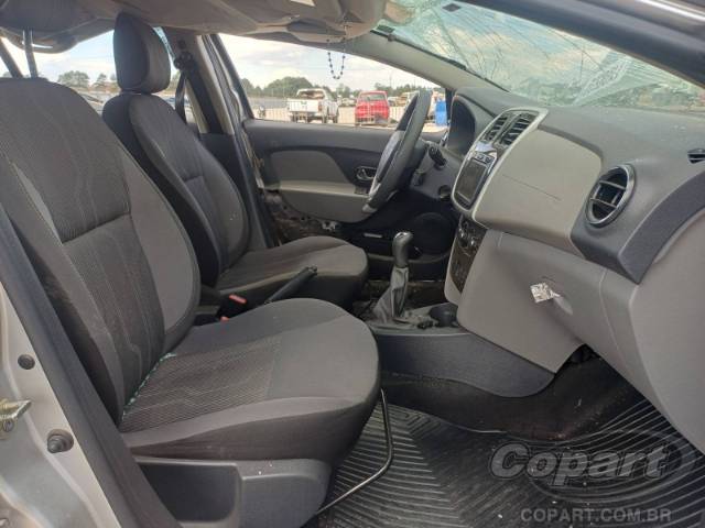 2020 RENAULT LOGAN 