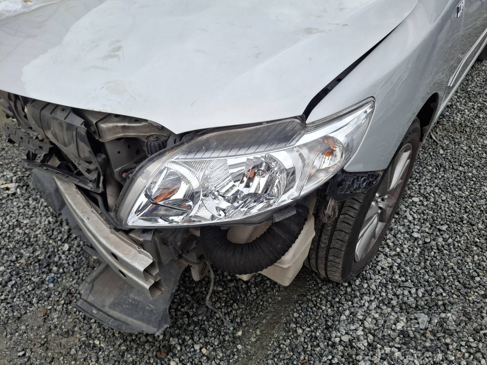 2009 TOYOTA COROLLA — foto 12 de 14