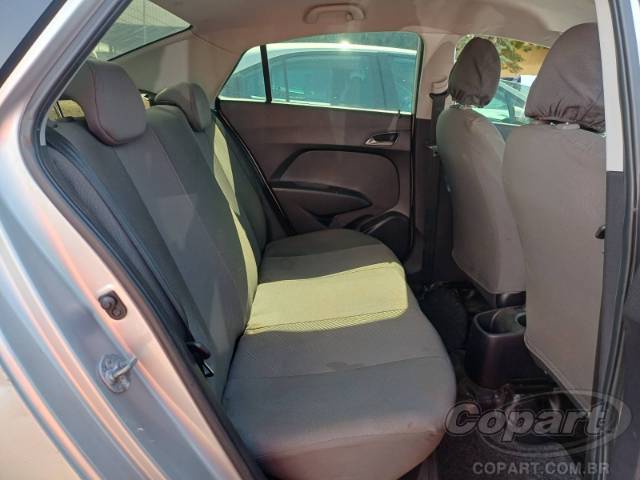 2014 HYUNDAI HB20S 