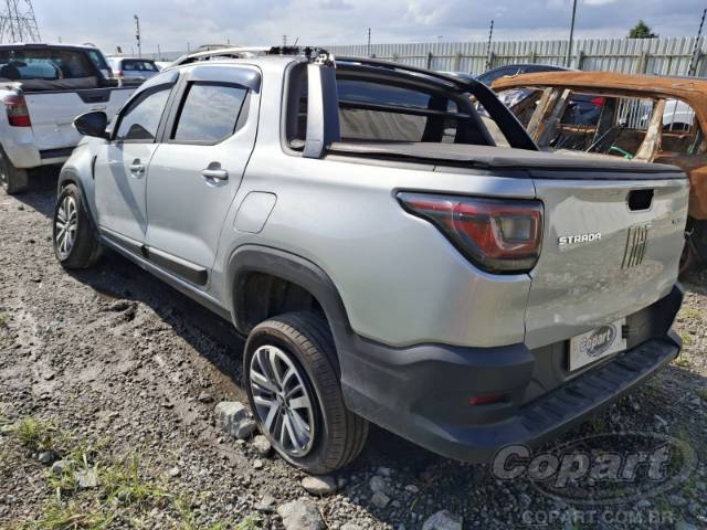 2025 FIAT STRADA CD 