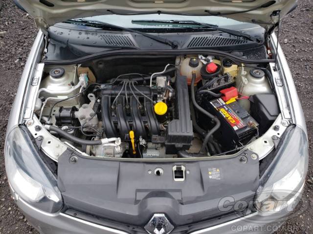 2015 RENAULT CLIO 