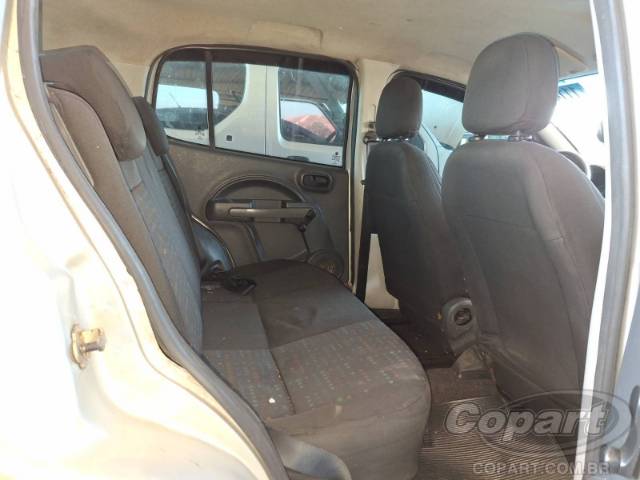2014 FIAT UNO 