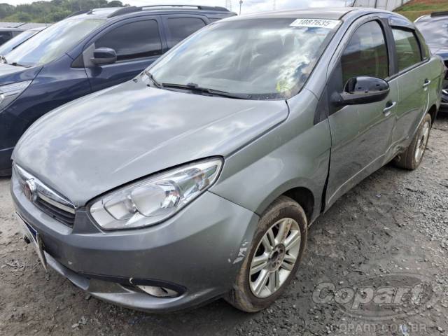 2015 FIAT GRAND SIENA 