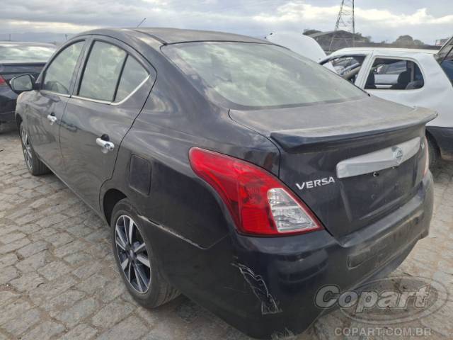 2019 NISSAN VERSA 