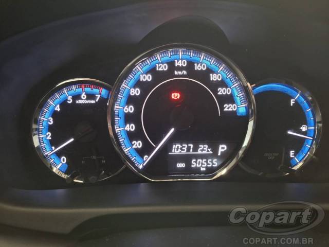 2020 TOYOTA YARIS SEDA 