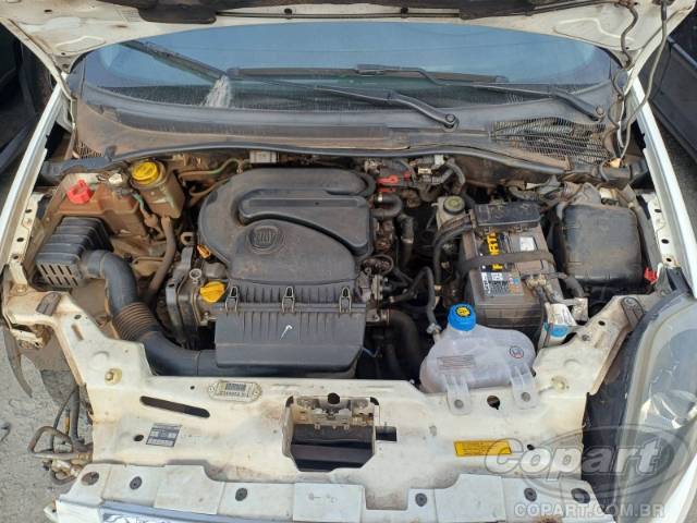 2016 FIAT PUNTO 