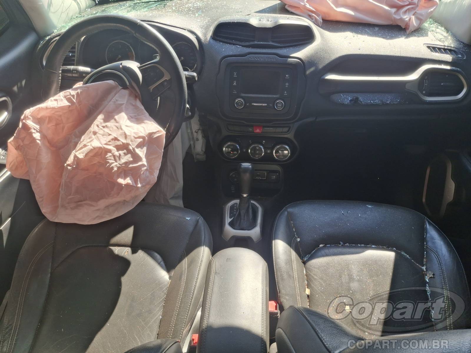 Foto 9 de 12: 2018 JEEP RENEGADE