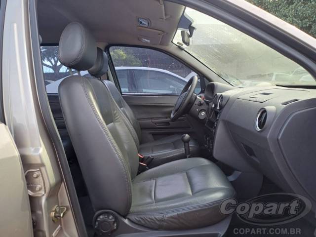 2005 FORD ECOSPORT 