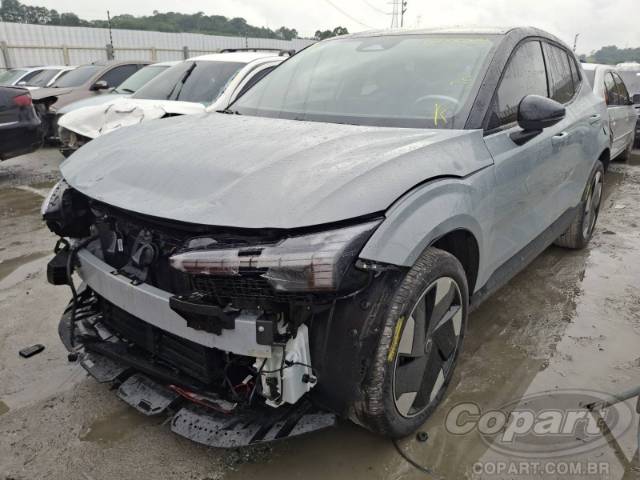 2024 VOLVO EX30 
