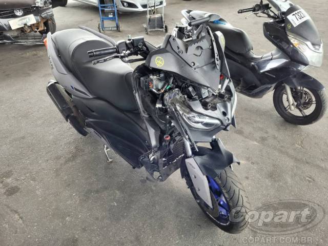 2022 YAMAHA XMAX 
