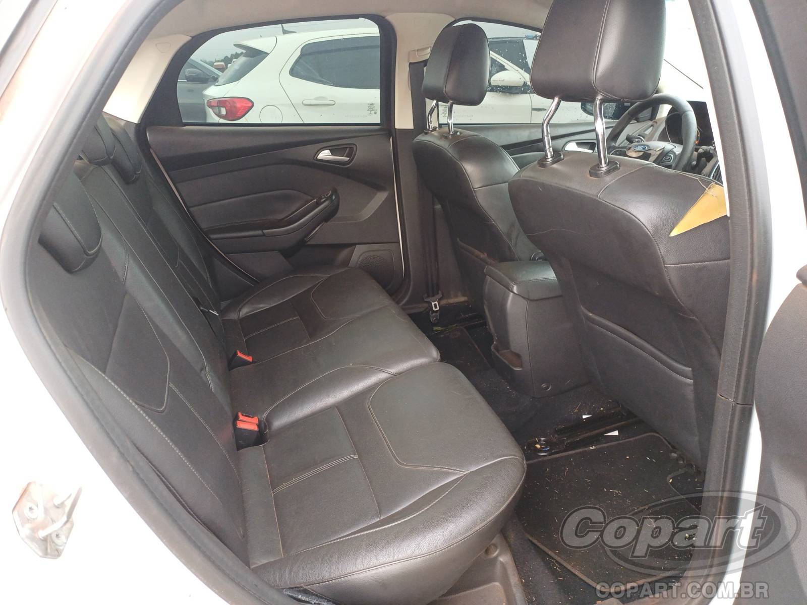 Foto 6 de 12: 2016 FORD FOCUS