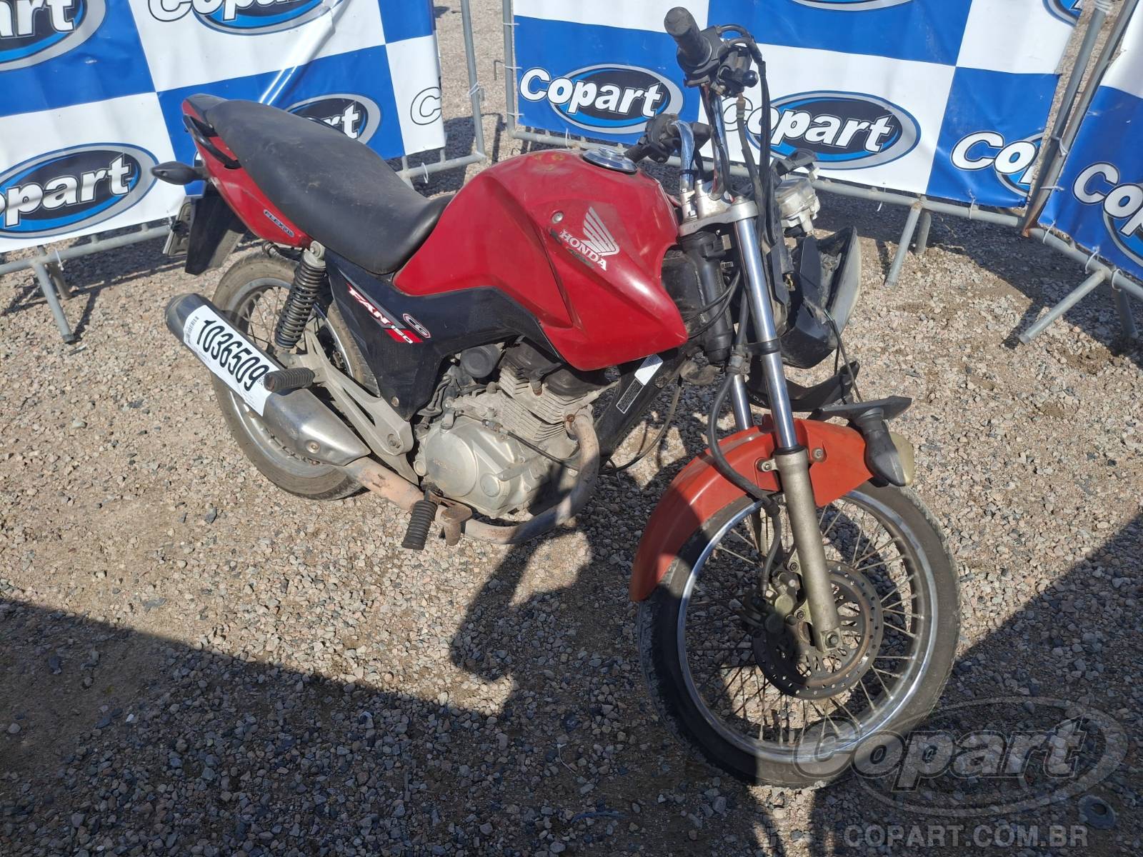 Veículo HONDA CG 2014 HONDA CG 150 Fan ESDi Mix Flexivel Alcool/Gasolina 2014 em leilão