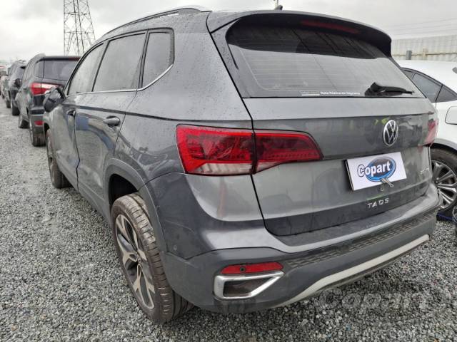 2025 VOLKSWAGEN TAOS 