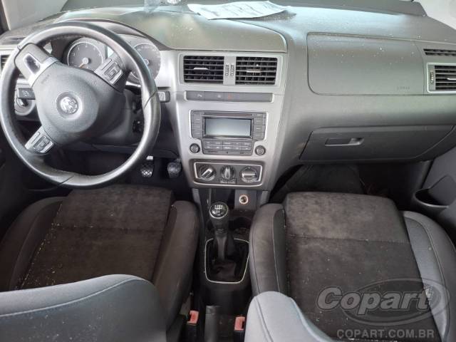 2015 VOLKSWAGEN FOX 