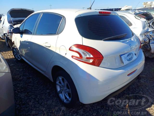 2015 PEUGEOT 208 