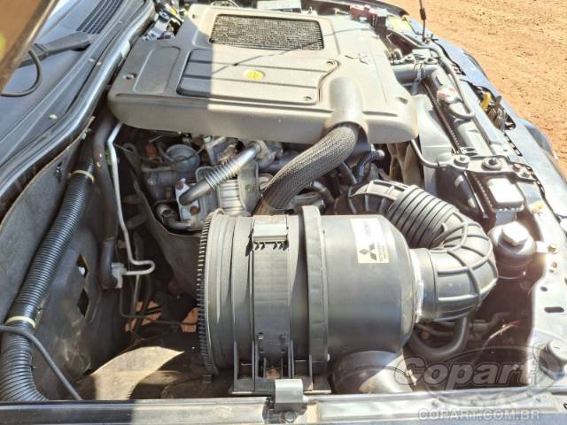 2010 MITSUBISHI PAJERO SPORT 