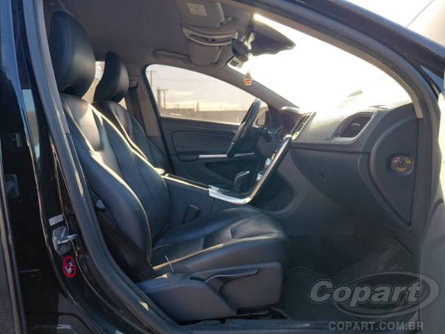 2016 VOLVO S60 