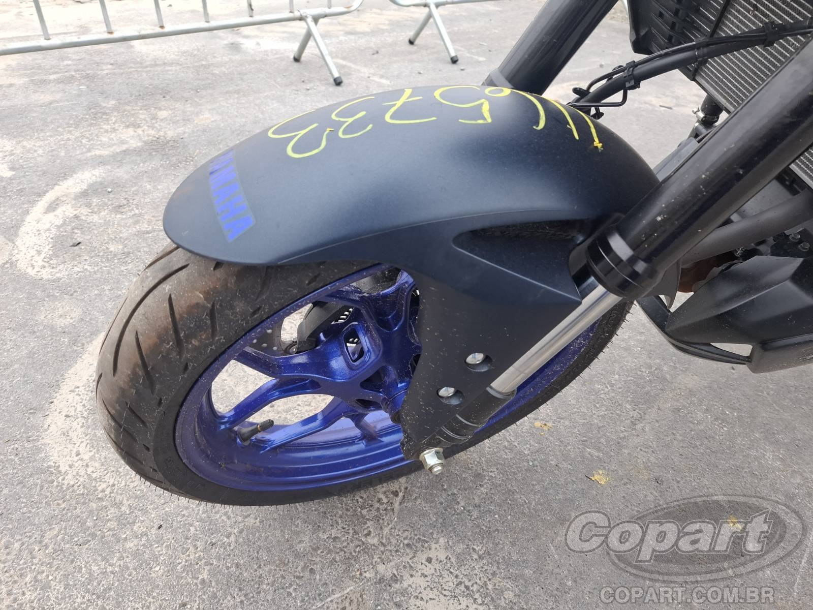 Foto 8 de 10: 2027 YAMAHA MT-03